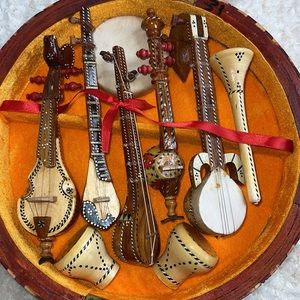 Beautiful vintage handmade mini instruments